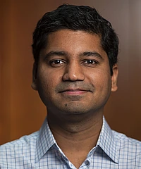 Pravesh Kothari headshot