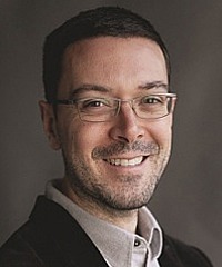 Antoine Borrut headshot