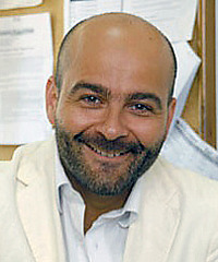 Amr Shalakany headshot