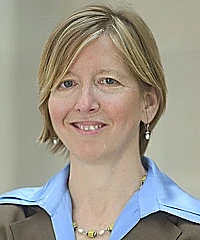 Karen Engle headshot