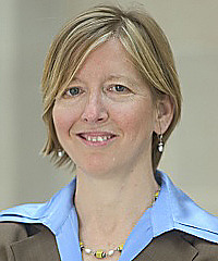 Karen Engle headshot