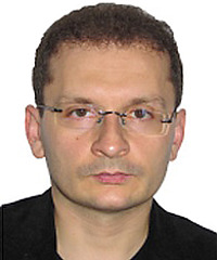 Mariusz Mirek headshot