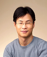 Hyung Do Kim headshot