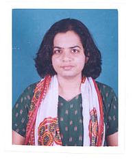 Jaya Iyer headshot