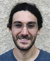 Vladimir Rosenhaus headshot