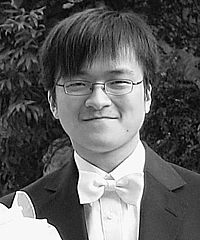 Xi Chen headshot