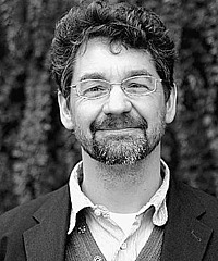 Glenn Peers headshot