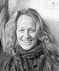 Barbara Kowalzig headshot