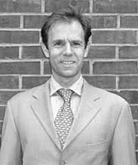 R. Daniel Kelemen headshot