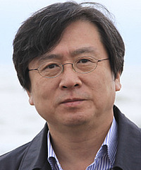 Hodong Kim headshot