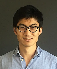 Rong Zhou headshot
