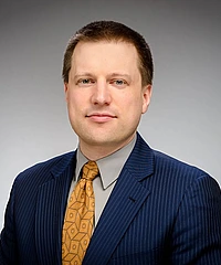 Steven Karp headshot