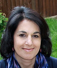 Lisa Carbone headshot