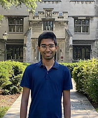 Akhil Mathew headshot