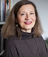 Ewa Lajer-Burcharth headshot