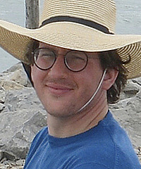 Mikolaj Fraczyk headshot