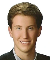 Daniel Steven Kapec headshot