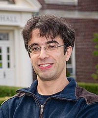 Benjamin Wallisch headshot