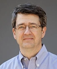 Warren C Brown headshot