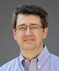 Warren C Brown headshot