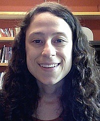 Maggie Hennefeld headshot