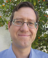 Scott Lucas headshot