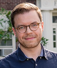 Sebastian Mizera headshot