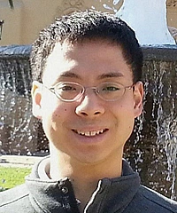 Jason Lee headshot