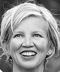 Fleur Johns headshot