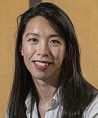 Julia Chuang headshot