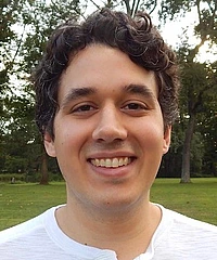 Alexander Perry headshot