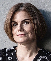 Nathalie M Peutz headshot