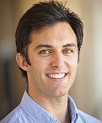 Daniel M Roy headshot