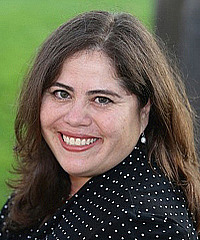 Gabriela Soto Laveaga headshot