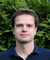 Wojciech Ożański headshot