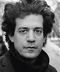 Constantinos Daskalakis headshot