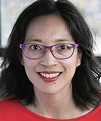 Leslie Paik headshot