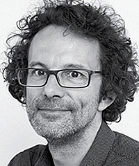 Emmanuel Henry headshot