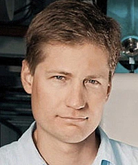 Gáspár Bakos headshot