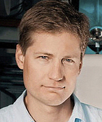 Gáspár Bakos headshot