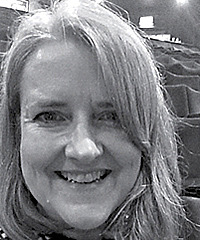 Karen Henson headshot