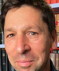 Marc de Leeuw headshot