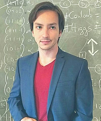 Nathan Haouzi headshot