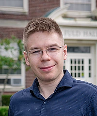 Bjoern Bringmann headshot