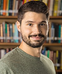 Francisco Mengual headshot