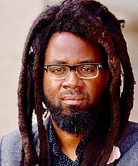 Douglas Flowe headshot