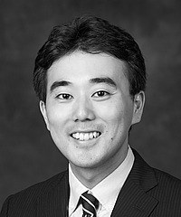 Takashi Miura headshot