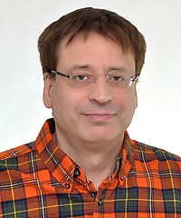 Nicolaos Kapouleas headshot