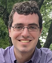 Ethan M Ackelsberg headshot