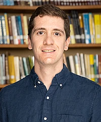 Alexandre Perozim de Faveri headshot